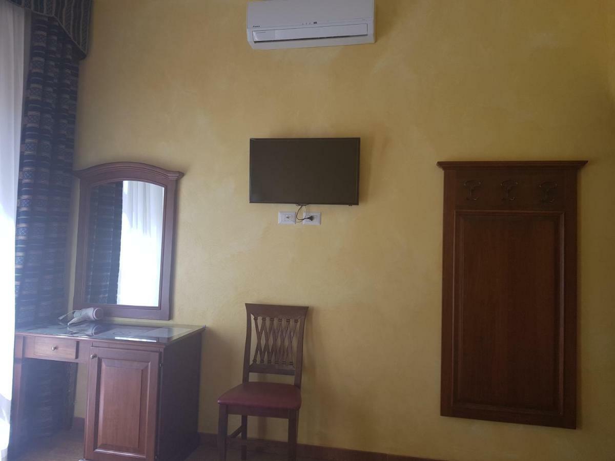 Bed and Breakfast Pitagora House Рим Экстерьер фото